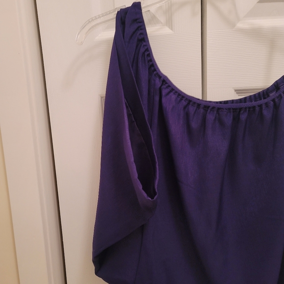Asymmetrical One Shoulder Mini Dress - Picture 3 of 6